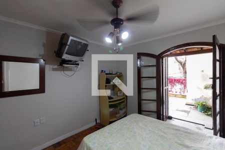 Quarto 1 de casa à venda com 4 quartos, 212m² em Vila Araguaia, São Paulo