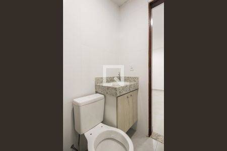 Apartamento à venda com 31m², 1 quarto e sem vaga Apartamento à venda com 31m², 1 quarto e sem vagaBanheiro