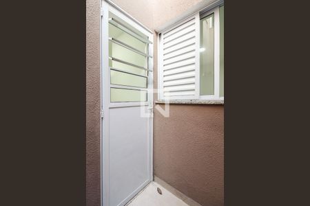Varanda Sala  de apartamento para alugar com 1 quarto, 31m² em Vila Fernandes, São Paulo