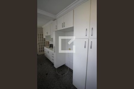 Apartamento para alugar com 163m², 3 quartos e 3 vagasCozinha