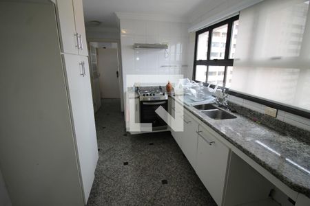 Apartamento para alugar com 163m², 3 quartos e 3 vagasCozinha