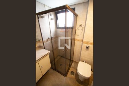 Apartamento para alugar com 163m², 3 quartos e 3 vagas Apartamento para alugar com 163m², 3 quartos e 3 vagasBanheiro da Suíte 1