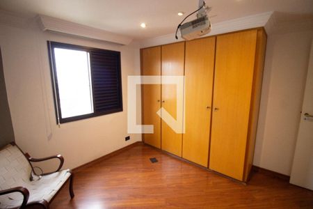 Apartamento para alugar com 163m², 3 quartos e 3 vagas Apartamento para alugar com 163m², 3 quartos e 3 vagasQuarto 1 - Suíte