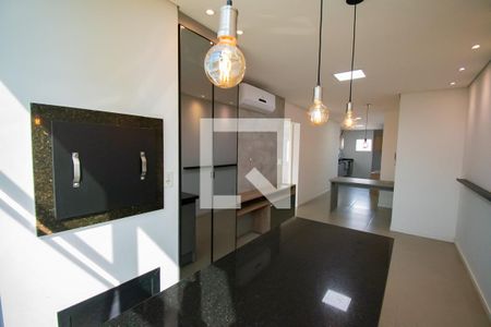 Apartamento à venda com 70m², 2 quartos e 2 vagasEspaço Gourmet
