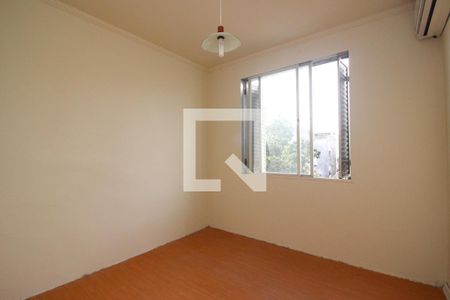 Quarto 1 de apartamento à venda com 3 quartos, 76m² em Cavalhada, Porto Alegre