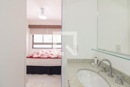 Studio para alugar com 26m², 1 quarto e sem vaga Studio para alugar com 26m², 1 quarto e sem vagaBanheiro
