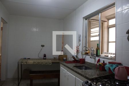 Apartamento à venda com 64m², 2 quartos e 1 vagaCozinha