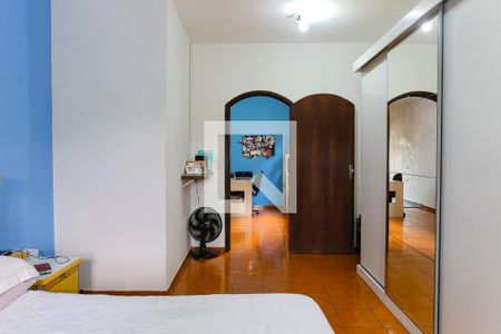Casa à venda com 160m², 3 quartos e 2 vagas Casa à venda com 160m², 3 quartos e 2 vagasQuarto 1
