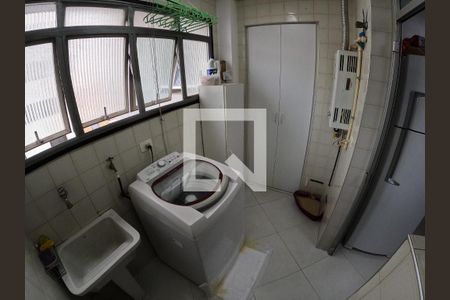 Apartamento à venda com 76m², 2 quartos e 2 vagasÁrea de Serviço