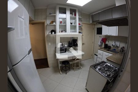 Apartamento à venda com 76m², 2 quartos e 2 vagasCozinha