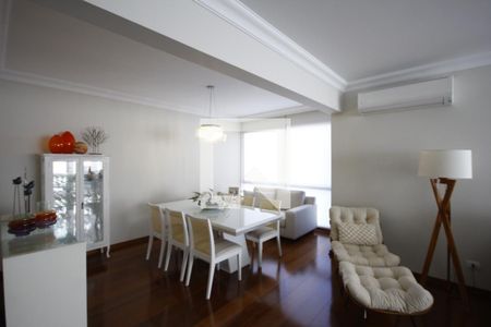 Apartamento à venda com 146m², 3 quartos e 2 vagasSala