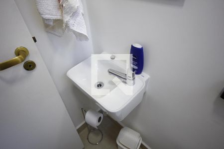 Apartamento à venda com 146m², 3 quartos e 2 vagasBanheiro de Serviço