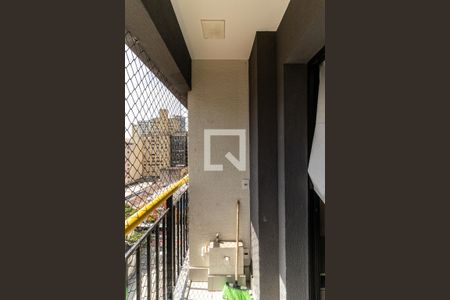 Varanda de kitnet/studio para alugar com 1 quarto, 26m² em Campos Elíseos, São Paulo