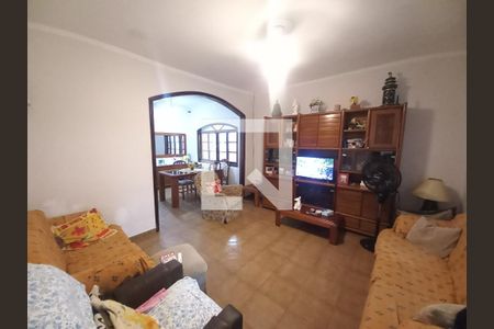 Sala de casa para alugar com 3 quartos, 350m² em Vila Valença, São Vicente