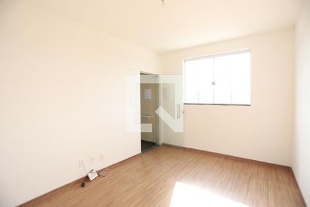 Sala de apartamento para alugar com 2 quartos, 50m² em Caxangá, Suzano