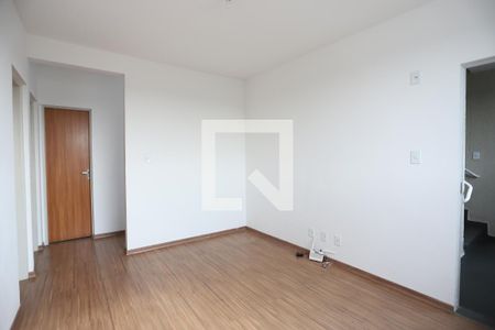 Sala de apartamento para alugar com 2 quartos, 50m² em Caxangá, Suzano