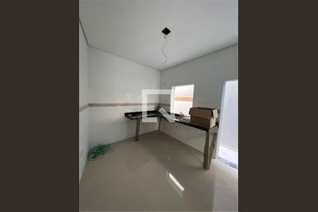 Casa à venda com 3 quartos, 230m² em Santa Teresinha, Santo André