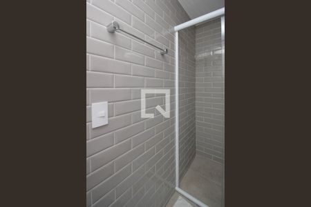 Banheiro de apartamento para alugar com 1 quarto, 44m² em Pinheiros, São Paulo