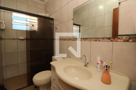 Casa à venda com 90m², 2 quartos e 2 vagasBanheiro