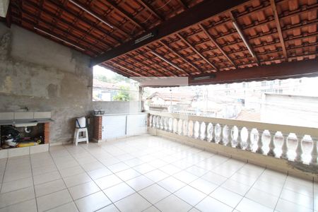 varanda de casa à venda com 2 quartos, 90m² em Burgo Paulista, São Paulo
