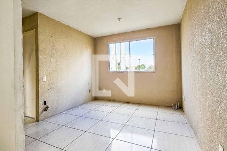 Sala de apartamento para alugar com 1 quarto, 37m² em Rubem Berta, Porto Alegre