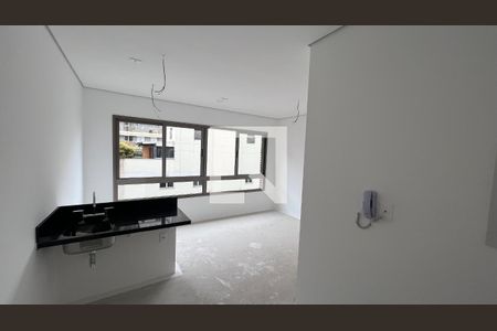 Cozinha de apartamento à venda com 1 quarto, 26m² em Pinheiros, São Paulo