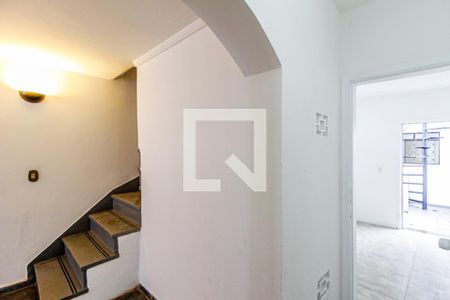 Sala de casa à venda com 2 quartos, 110m² em Jardim Caravelas, São Paulo