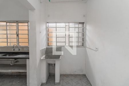 Casa para alugar com 50m², 1 quarto e sem vagaÁrea de Serviço
