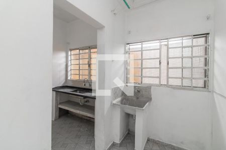 Casa para alugar com 50m², 1 quarto e sem vagaÁrea de Serviço
