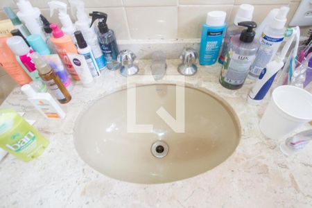 Casa à venda com 154m², 2 quartos e 1 vaga Casa à venda com 154m², 2 quartos e 1 vagaBanheiro Suíte