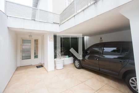 Casa à venda com 154m², 2 quartos e 1 vaga Casa à venda com 154m², 2 quartos e 1 vagaGaragem