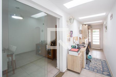 Casa à venda com 154m², 2 quartos e 1 vaga Casa à venda com 154m², 2 quartos e 1 vagaCorredor