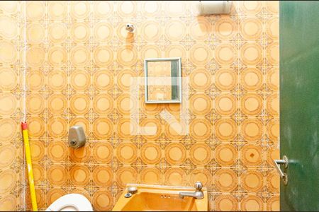 Casa à venda com 175m², 4 quartos e 2 vagasBanheiro do Salão de Festas