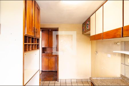 Casa à venda com 175m², 4 quartos e 2 vagasCozinha