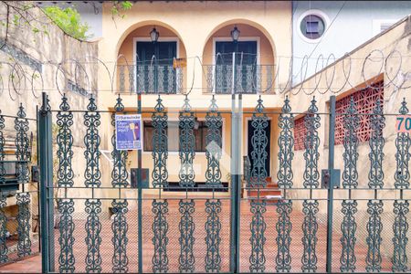 Casa à venda com 175m², 4 quartos e 2 vagasFachada