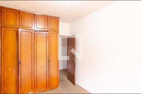 Casa à venda com 175m², 4 quartos e 2 vagasQuarto 2