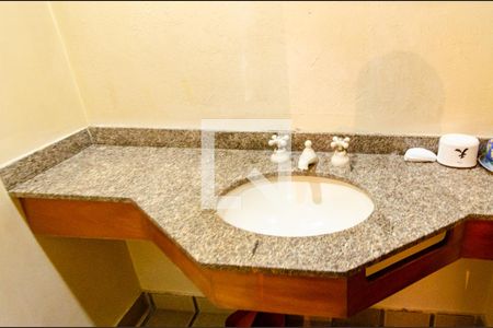 Lavabo de casa para alugar com 4 quartos, 175m² em Parque Jabaquara, São Paulo