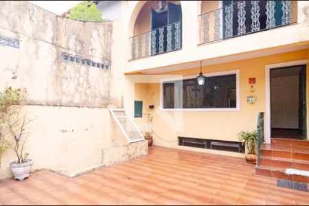 Casa à venda com 175m², 4 quartos e 2 vagasGaragem