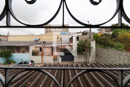 Vista Quarto 1 de casa à venda com 2 quartos, 71m² em Burgo Paulista, São Paulo