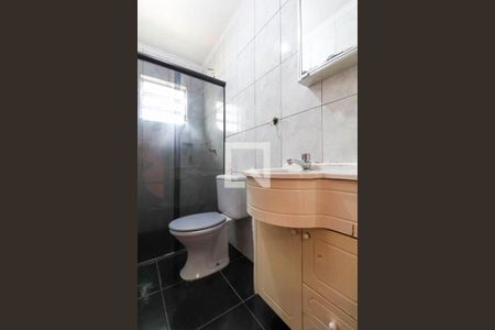 Casa à venda com 71m², 2 quartos e 1 vagaBanheiro 1