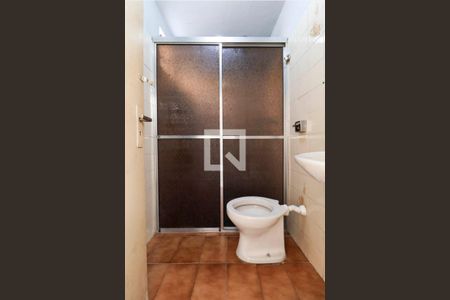 Casa à venda com 71m², 2 quartos e 1 vagaBanheiro 2