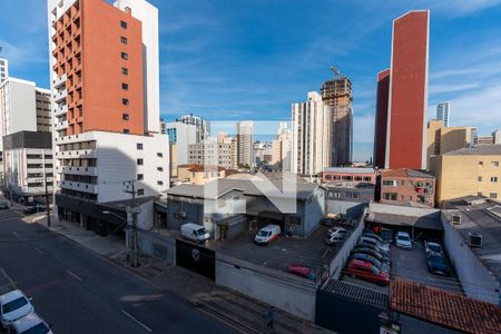 Vista da Janela de kitnet/studio para alugar com 1 quarto, 70m² em Centro, Curitiba