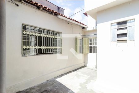 Casa à venda com 65m², 2 quartos e 1 vagaQuintal