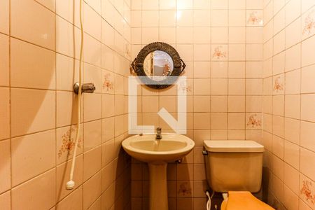 Casa para alugar com 197m², 3 quartos e 3 vagas Casa para alugar com 197m², 3 quartos e 3 vagasBanheiro