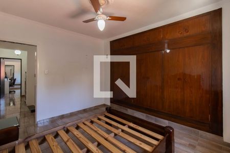 Casa à venda com 160m², 3 quartos e 2 vagas Casa à venda com 160m², 3 quartos e 2 vagasQuarto 2