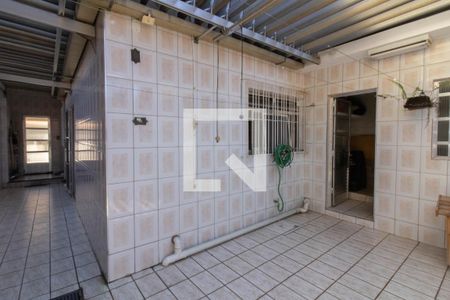 Casa à venda com 160m², 3 quartos e 2 vagas Casa à venda com 160m², 3 quartos e 2 vagasÁrea Externa