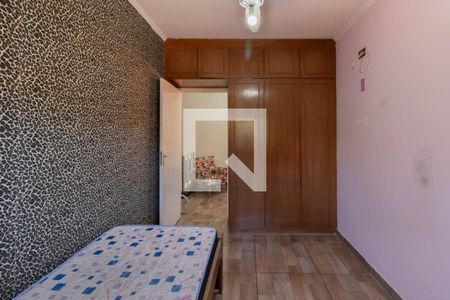 Casa à venda com 160m², 3 quartos e 2 vagas Casa à venda com 160m², 3 quartos e 2 vagasQuarto 3