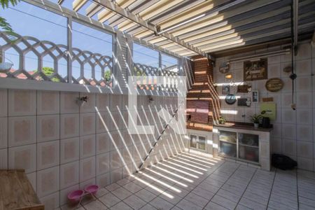 Casa à venda com 160m², 3 quartos e 2 vagas Casa à venda com 160m², 3 quartos e 2 vagasÁrea Externa