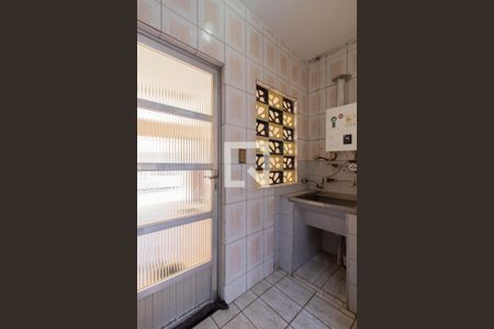 Casa à venda com 160m², 3 quartos e 2 vagas Casa à venda com 160m², 3 quartos e 2 vagasÁrea de Serviço