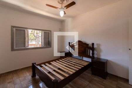 Casa à venda com 160m², 3 quartos e 2 vagas Casa à venda com 160m², 3 quartos e 2 vagasQuarto 2